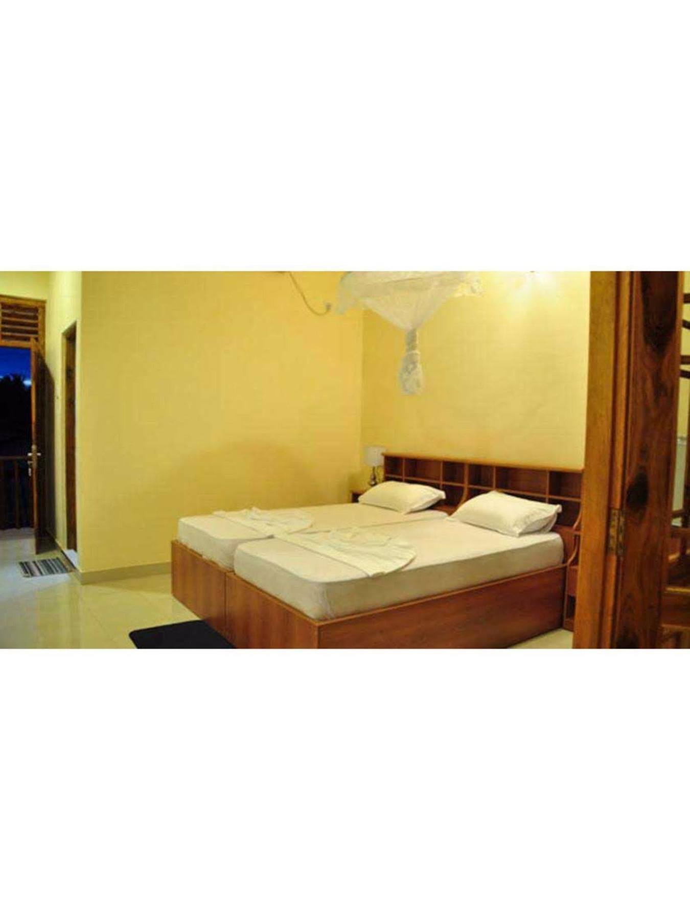 London Palace Anuradhapura Ngoại thất bức ảnh